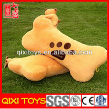 Almohada decorativa del hueso del diseño de moda con el oso